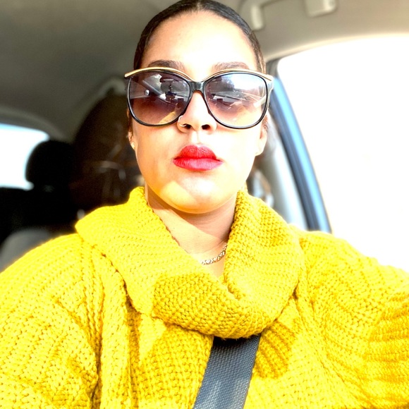 Meet your Posher, Michelle - Picture 1 of 1